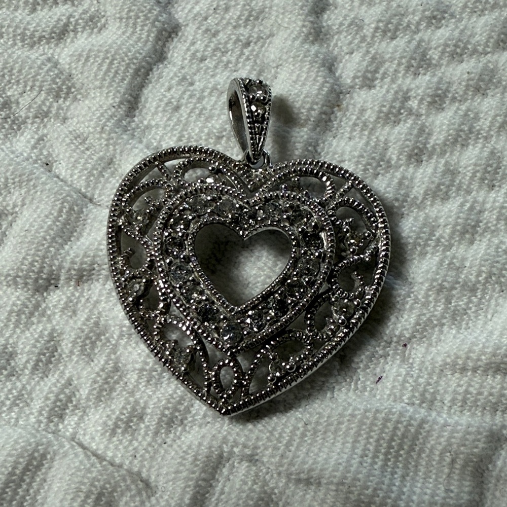 10k solid white gold heart pendant charm